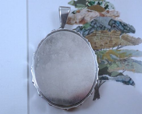 RESERVED FOR EVIEANTIQUE VICTORIAN STERLING SILVER LOCKET WITH 9CT ROSE AND YELLOW GOLD BIRD TREE DETAIL - ADDITIONAL PHOTO 2