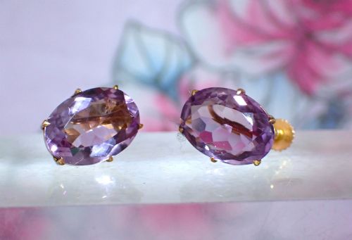 ANTIQUE EDWARDIAN PAIR OF 9CT AMETHYST STUD SCREWON EARRINGS