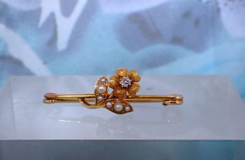 VICTORIAN 15CT GOLD DIAMOND AND PEARL FLOWER BROOCH - ADDITIONAL PHOTO 1