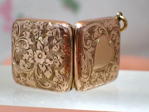 Antique Victorian 9ct Rose Gold Double Fronted Locket