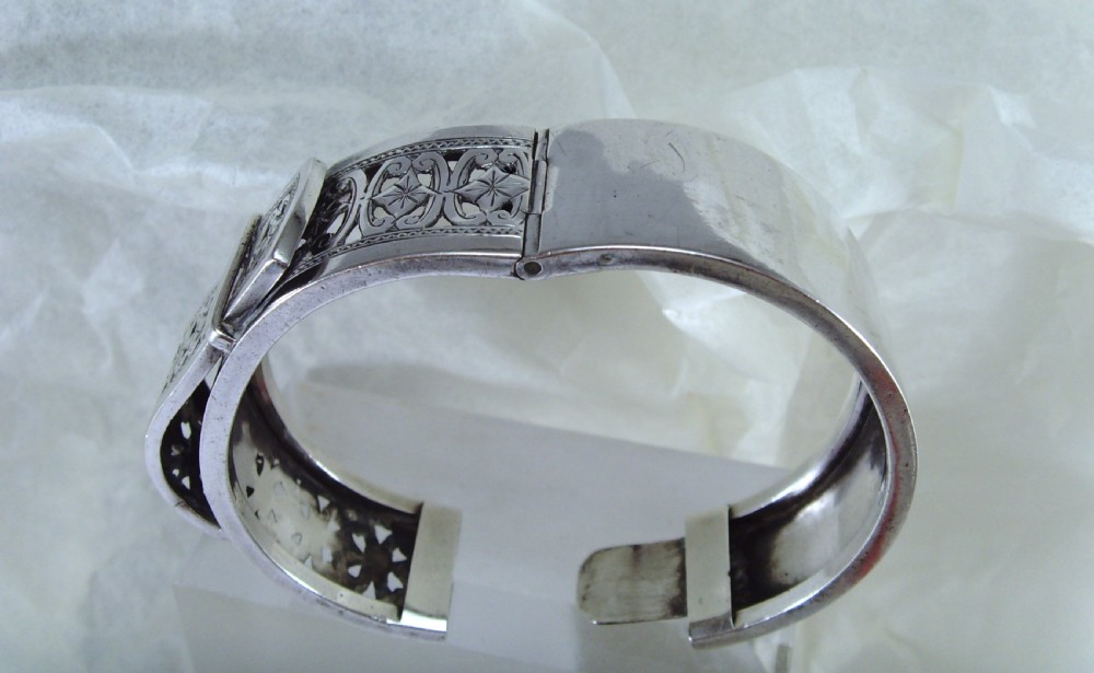 Antique Victorian aesthetic movement silver buckle bangle View IV