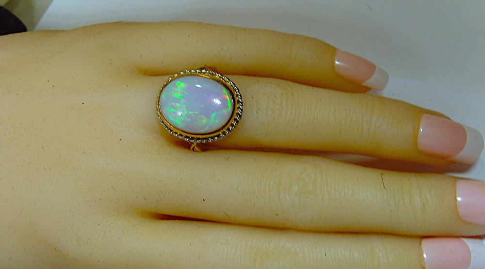 Reserved for Caroline / Vintage mid-century 18k yellow gold large 9.5 ct natural Opal Ring View VI