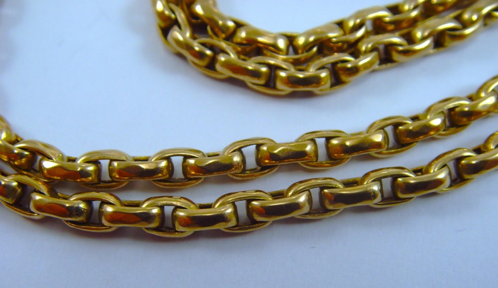 Antique Victorian 9ct yellow gold 28.5 inches chain View V