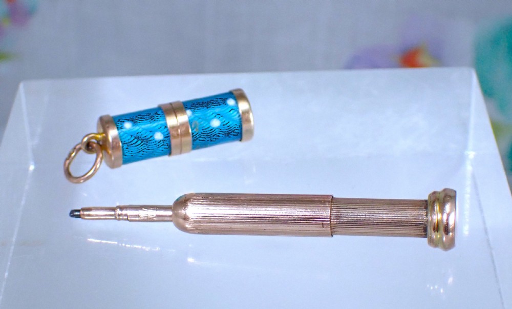 Antique Victorian 9ct gold enamelled miniature pencil View V