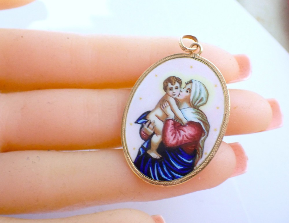 Antique Edwardian Arts and crafts Madonna and child enamel pendant / Mary and Jesus pendant View II