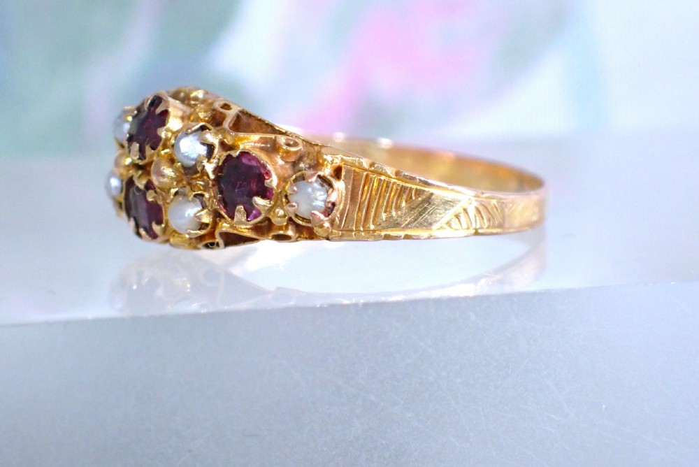 Antique Georgian / Victorian 9ct gold Almandine Garnet and Pearl ring View V