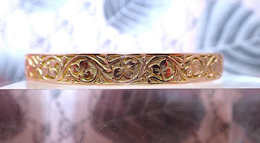 Antique Edwardian 9ct rose and yellow gold bangle