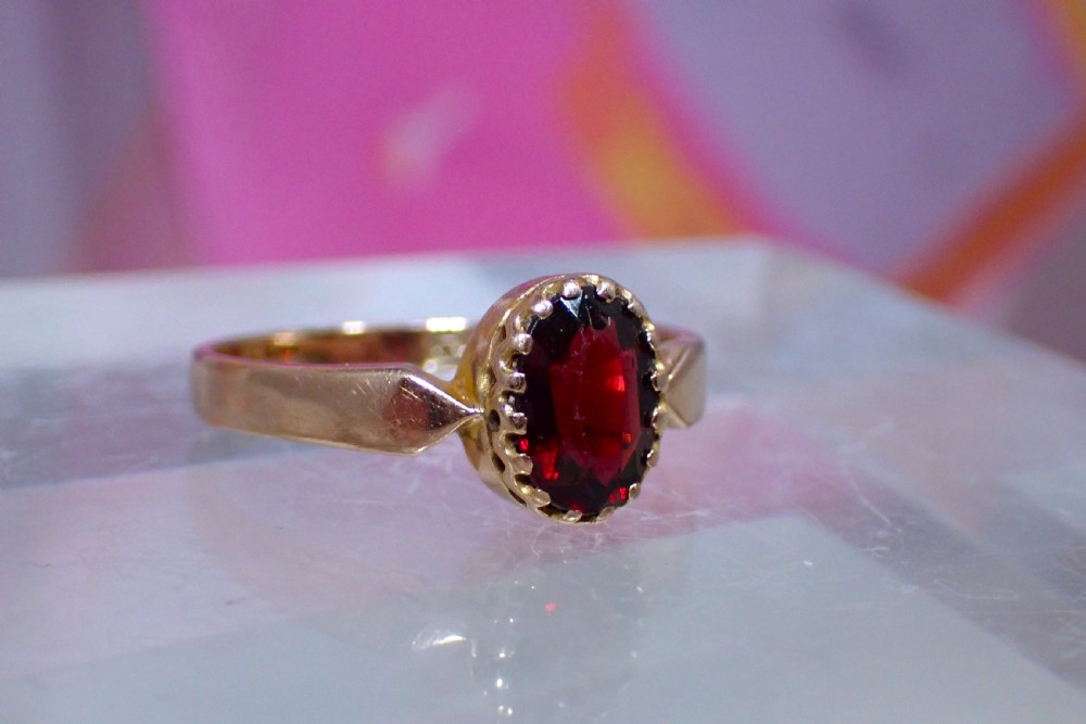 Antique Edwardian 9ct rose gold Garnet ring View IV