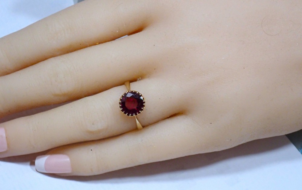 Antique Edwardian 9ct yellow gold Almandine Garnet ring View IX