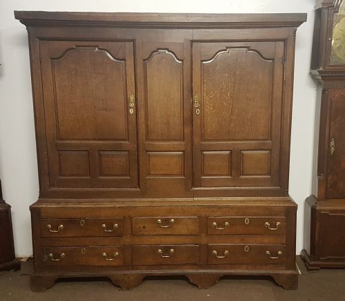 18 Th Century Oak Housekeepers Cupboard