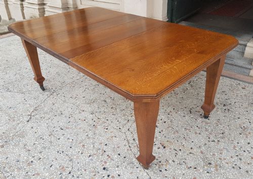 Antique Oak Dining   Table