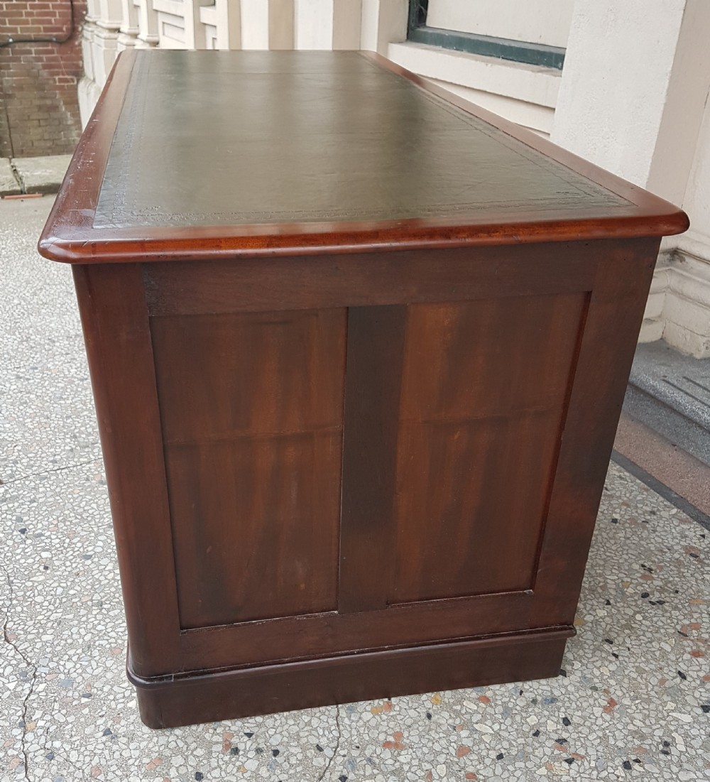MAHOGANY PEDESTAL DESK  View III