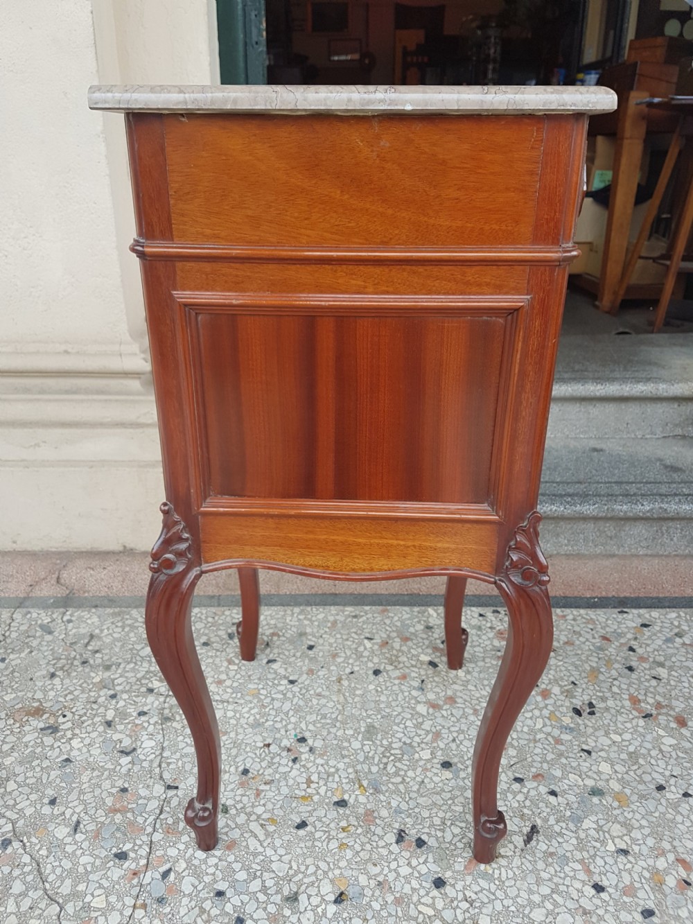 PAIR OF BEDSIDE CABINETS  View IV
