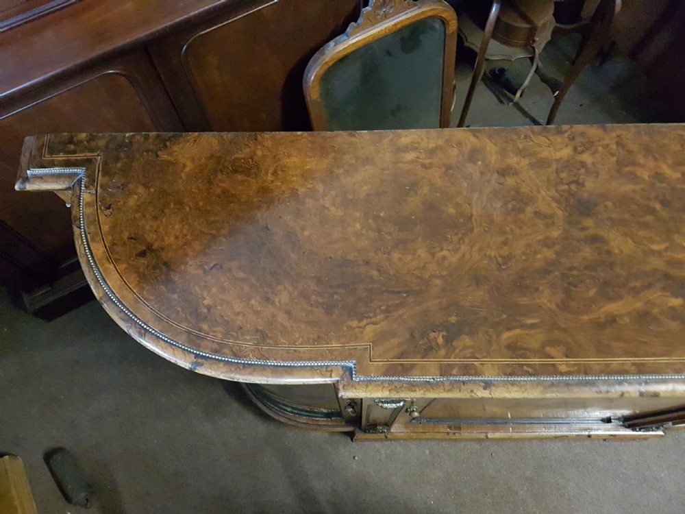 BURR WALNUT INLAID CREDENZA  View VII