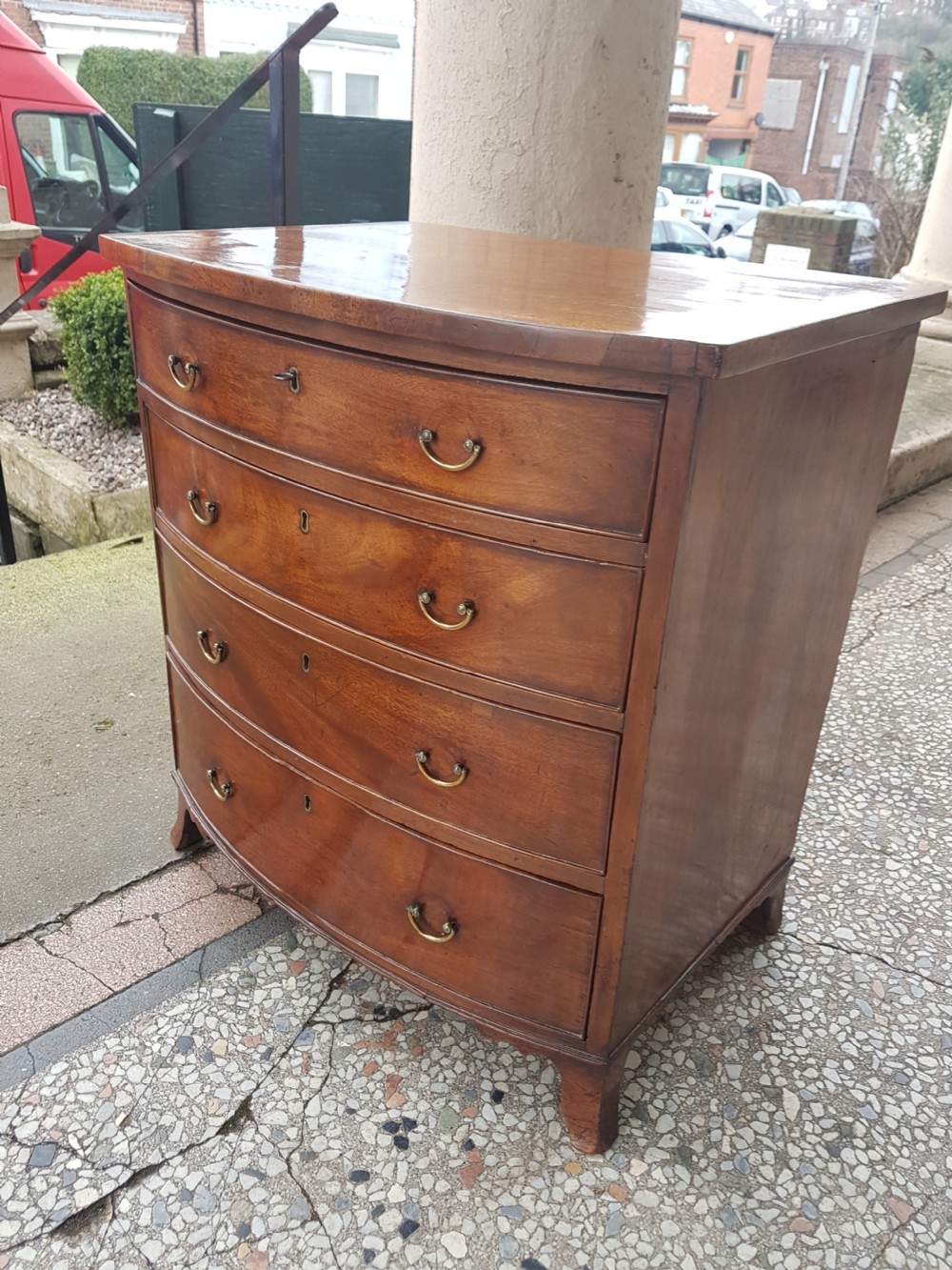  SMALL ANTIQUE BOW FRONTED CHEST OF DRAWERS  View II