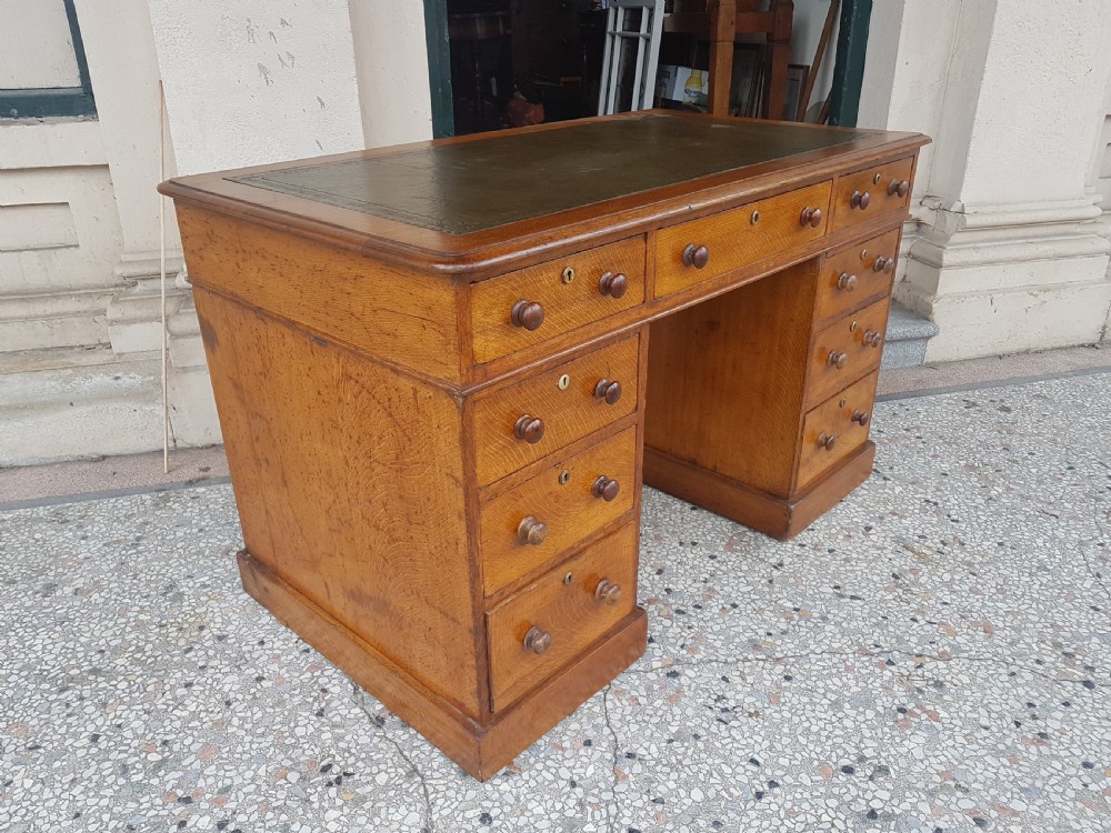 VICTORIAN OAK DESK  View III