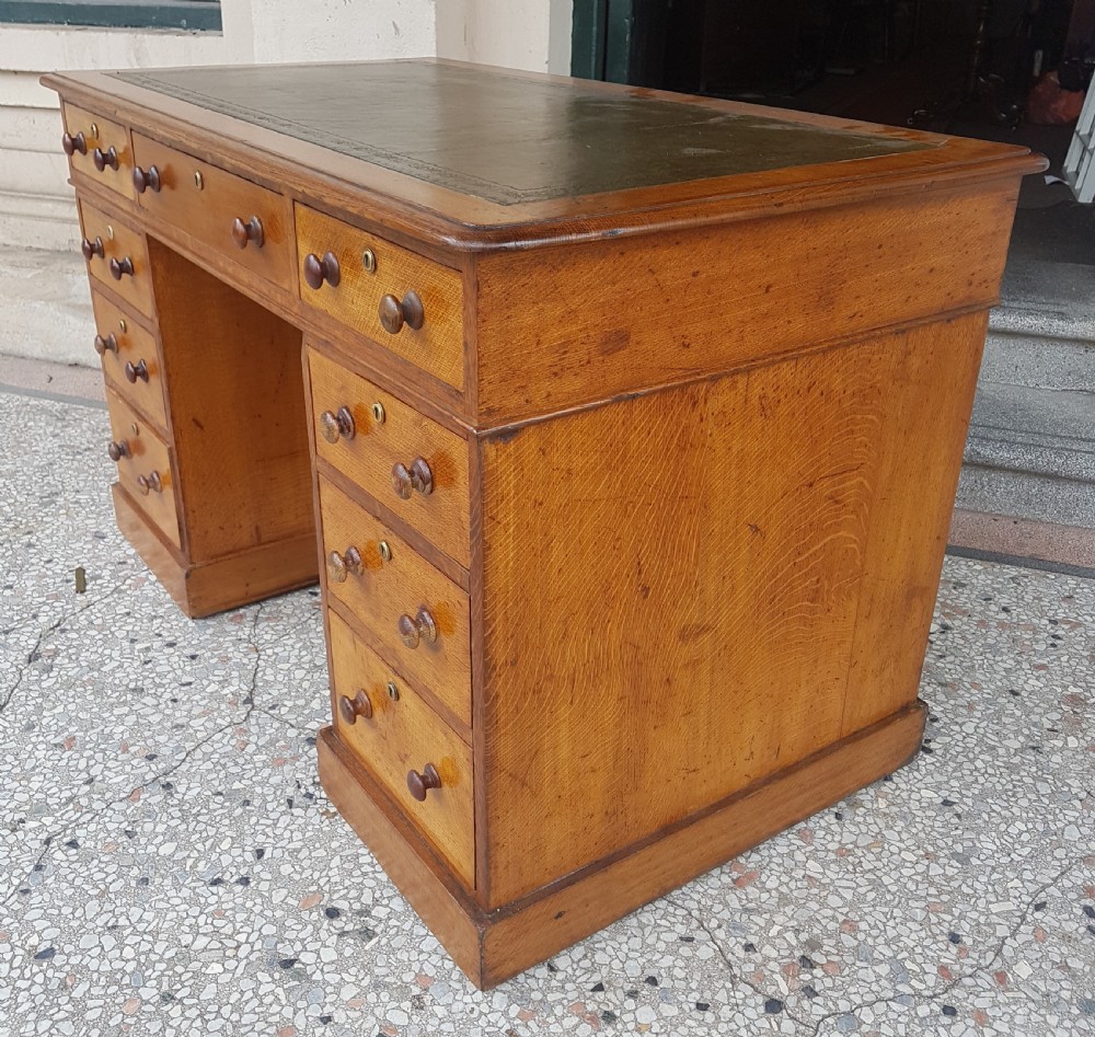 VICTORIAN OAK DESK  View IV