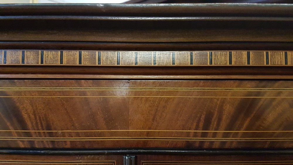 EDWARDIAN  DISPLAY CABINET  View III
