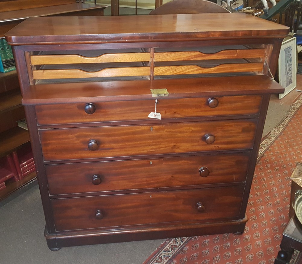 ANTIQUE MAHOGANY CHEST  View IV