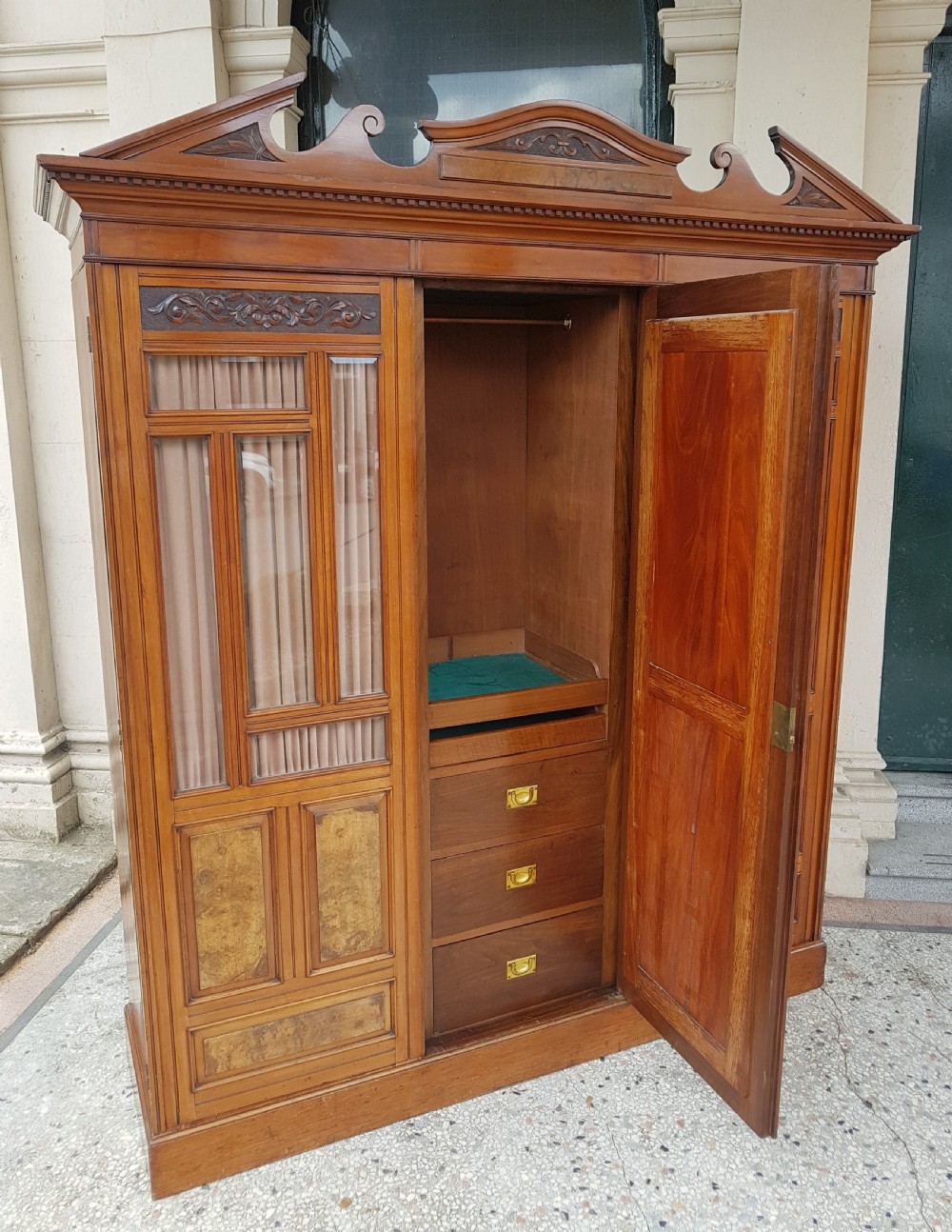 ANTIQUE WARDROBE View III