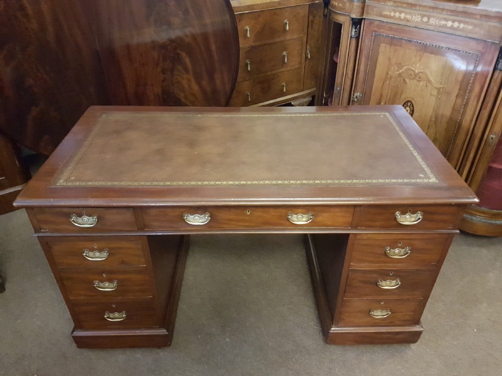 ANTIQUE PEDESTAL DESK