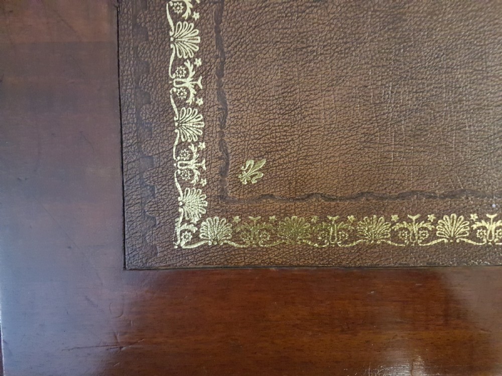 ANTIQUE PEDESTAL DESK View IV