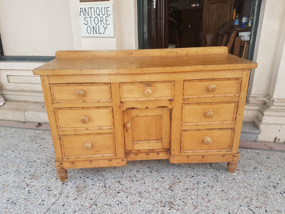 VICTORIAN PINE DRESSER 