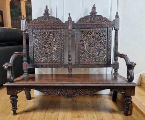 19TH CENTURY BURMESE ANGLO INDIAN CARVED BENCH CHAIR - ADDITIONAL PHOTO 6
