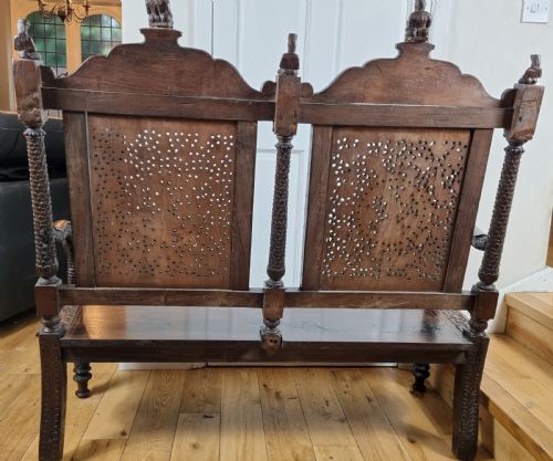 19TH CENTURY BURMESE ANGLO INDIAN CARVED BENCH CHAIR - ADDITIONAL PHOTO 12