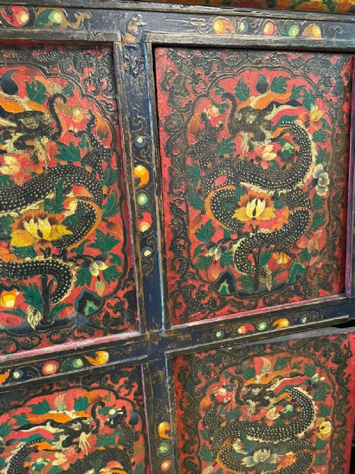 19TH CENTURY ORIENTAL TIBETAN CABINET FURNITURE - ADDITIONAL PHOTO 8