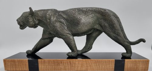 art deco sculpture panther - CATEGORY: ANTIQUE SCULPTURES - DATED 1920