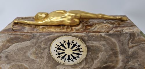 ART DECO CLOCK DIANA THE HUNTRESS BY LAVROFF - ADDITIONAL PHOTO 9