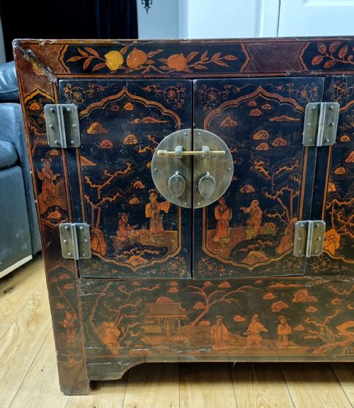 19TH CENTURY CHINESE LACQUERED CABINET SIDEBOARD - ADDITIONAL PHOTO 3