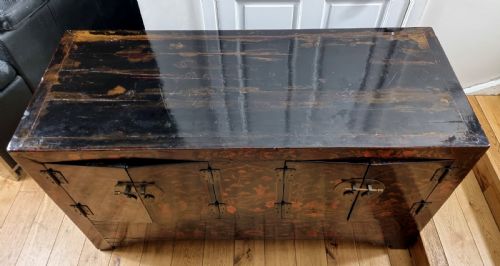 19TH CENTURY CHINESE LACQUERED CABINET SIDEBOARD - ADDITIONAL PHOTO 7