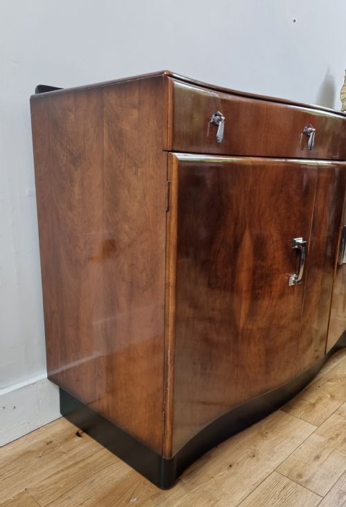 ART DECO WALNUT SIDEBOARD - ADDITIONAL PHOTO 3