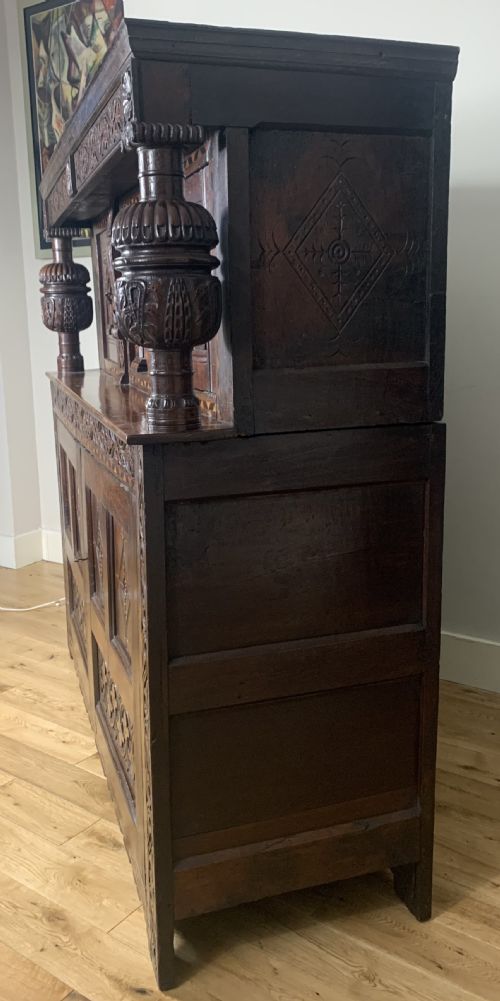 LATE ELIZABETHAN OAK COURT CUPBOARD CIRCA 1600 - ADDITIONAL PHOTO 9