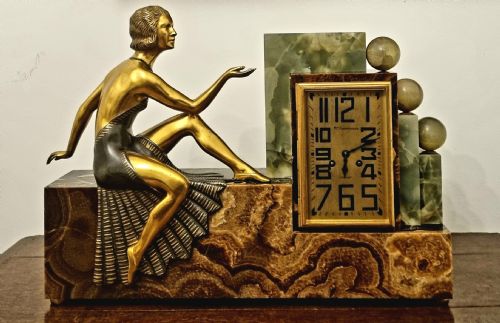 ART DECO CLOCK SET OF CUBIST DESIGN WITH BRONZE LADY CIRCA 1930 - ADDITIONAL PHOTO 3
