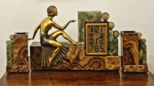 ART DECO CLOCK SET OF CUBIST DESIGN WITH BRONZE LADY CIRCA 1930 - ADDITIONAL PHOTO 4