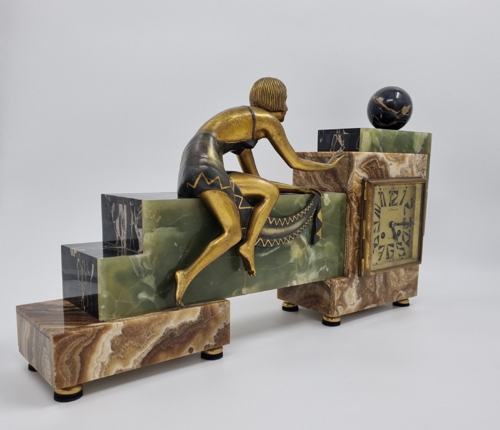 Art deco Cubist Design Clock Set with Bronze Figure of a Lady View VI