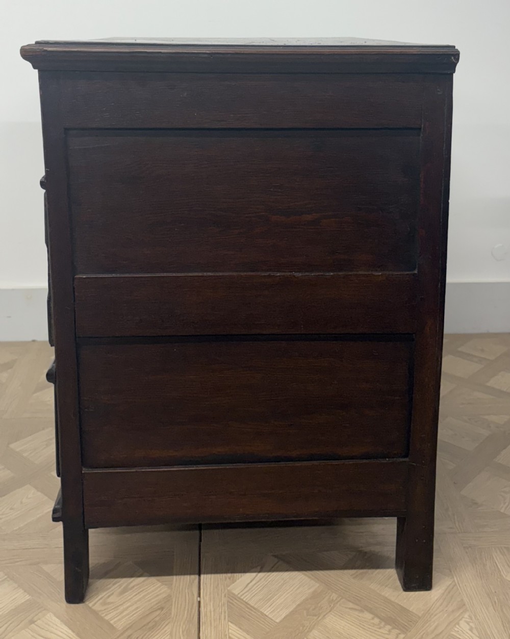 Alternate View