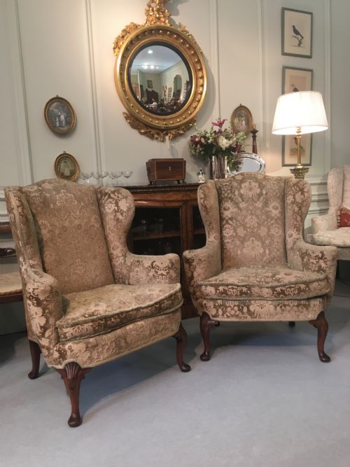 19TH CENTURY PAIR OF QUEEN ANNE STYLE WING ARM CHAIRS IN EXCELLENT CONDITION - ADDITIONAL PHOTO 2