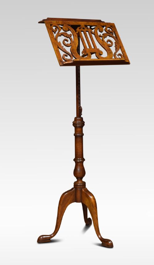 Walnut Ajustable Music Stand