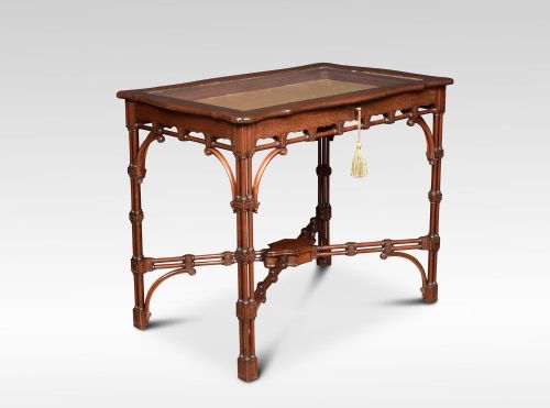 Late 19th Century Mahogany Bijouterie Table