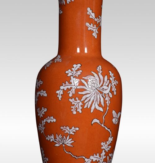 CHINESE BALUSTER FORM PORCELAIN LAMP - ADDITIONAL PHOTO 2