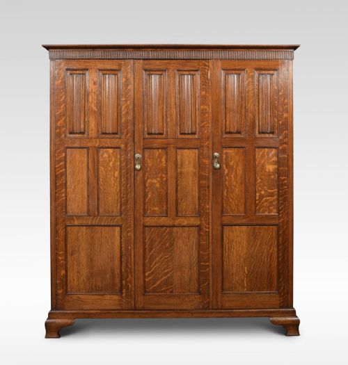 Carved Oak Three Door Hall Robe