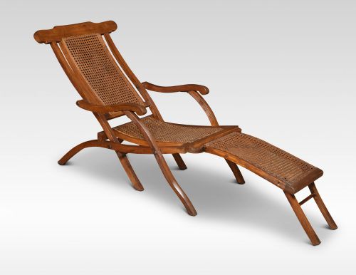 Walnut Framed Folding Steamer Deck Chair