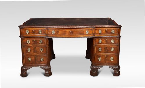 19th Century Chippendale Style Mahogany Serpentine Twin Pedestal Desk