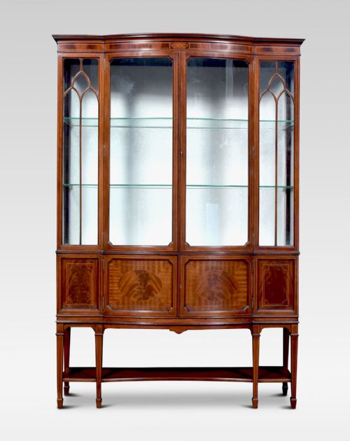 Edwardian Mahogany Bow Front Display Cabinet