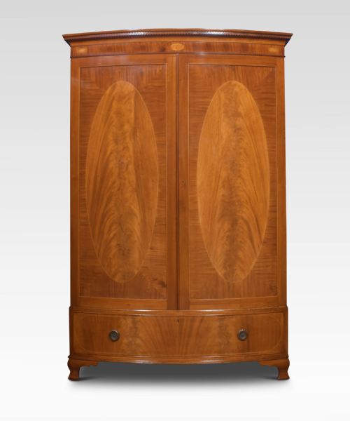 Mahogany Bow Fronted Two Door Wardrobe