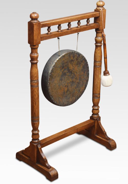 Oak Dinner Gong